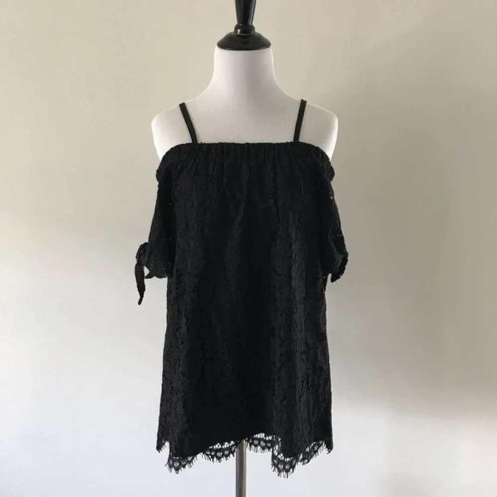 Miss Chievous Black Lace Off-the-Shoulder Top - Medium - Picture 3 of 6